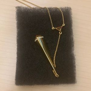 New Louise et cie necklace.